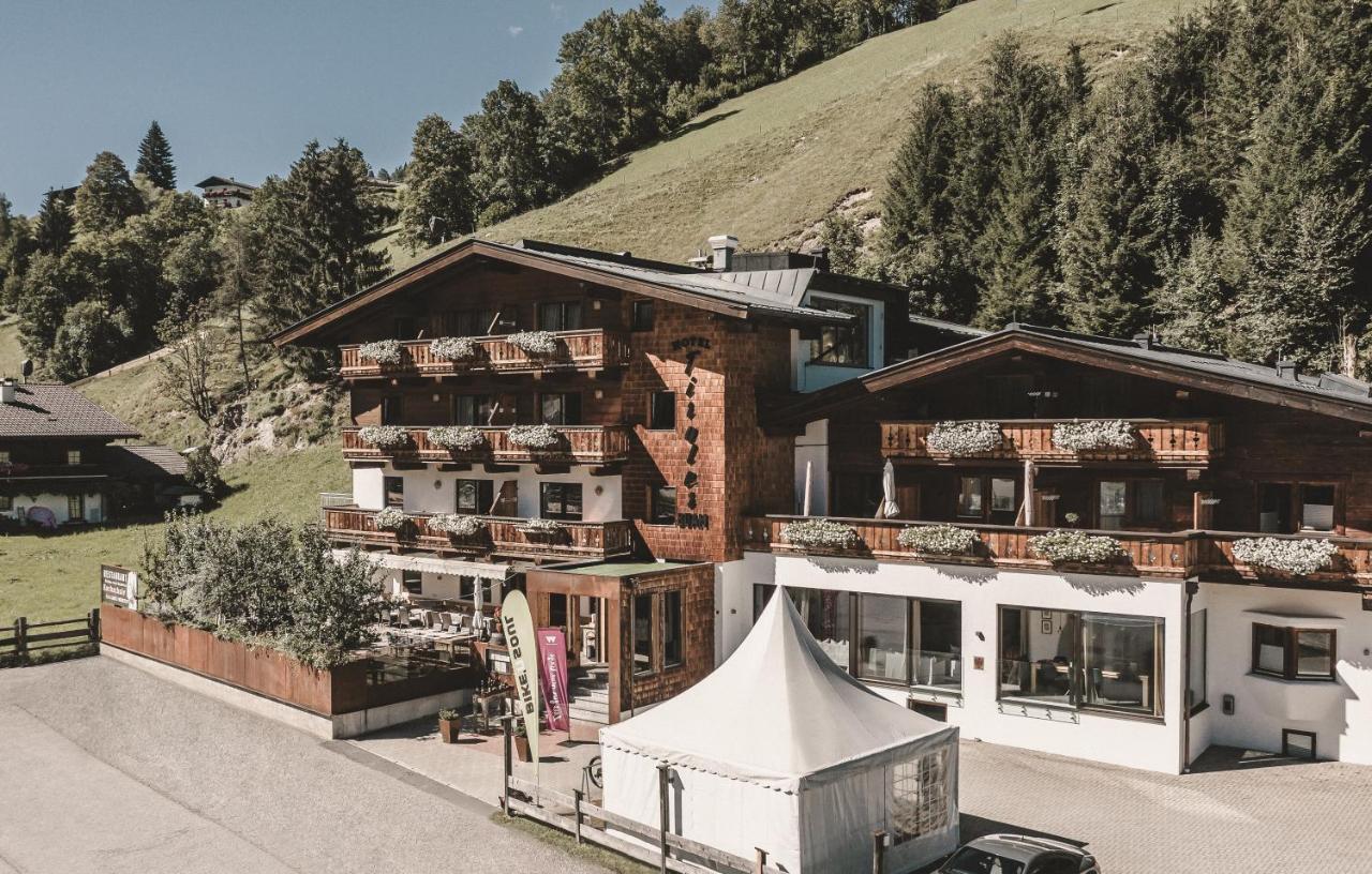 Hotel & Appartements Tiroler Buam Saalbach-Hinterglemm Exteriér fotografie