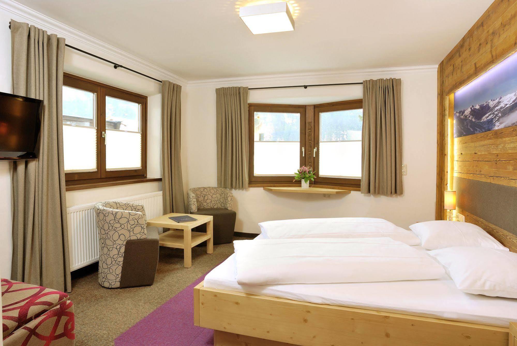 Hotel & Appartements Tiroler Buam Saalbach-Hinterglemm Exteriér fotografie